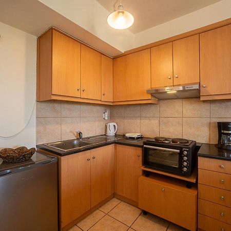 Mini Art Apartments Gerani  ภายนอก รูปภาพ