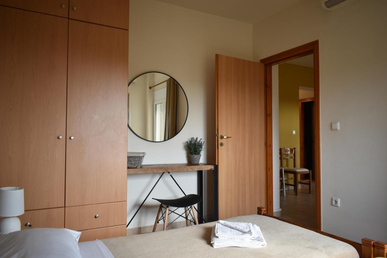 Mini Art Apartments Gerani  ภายนอก รูปภาพ