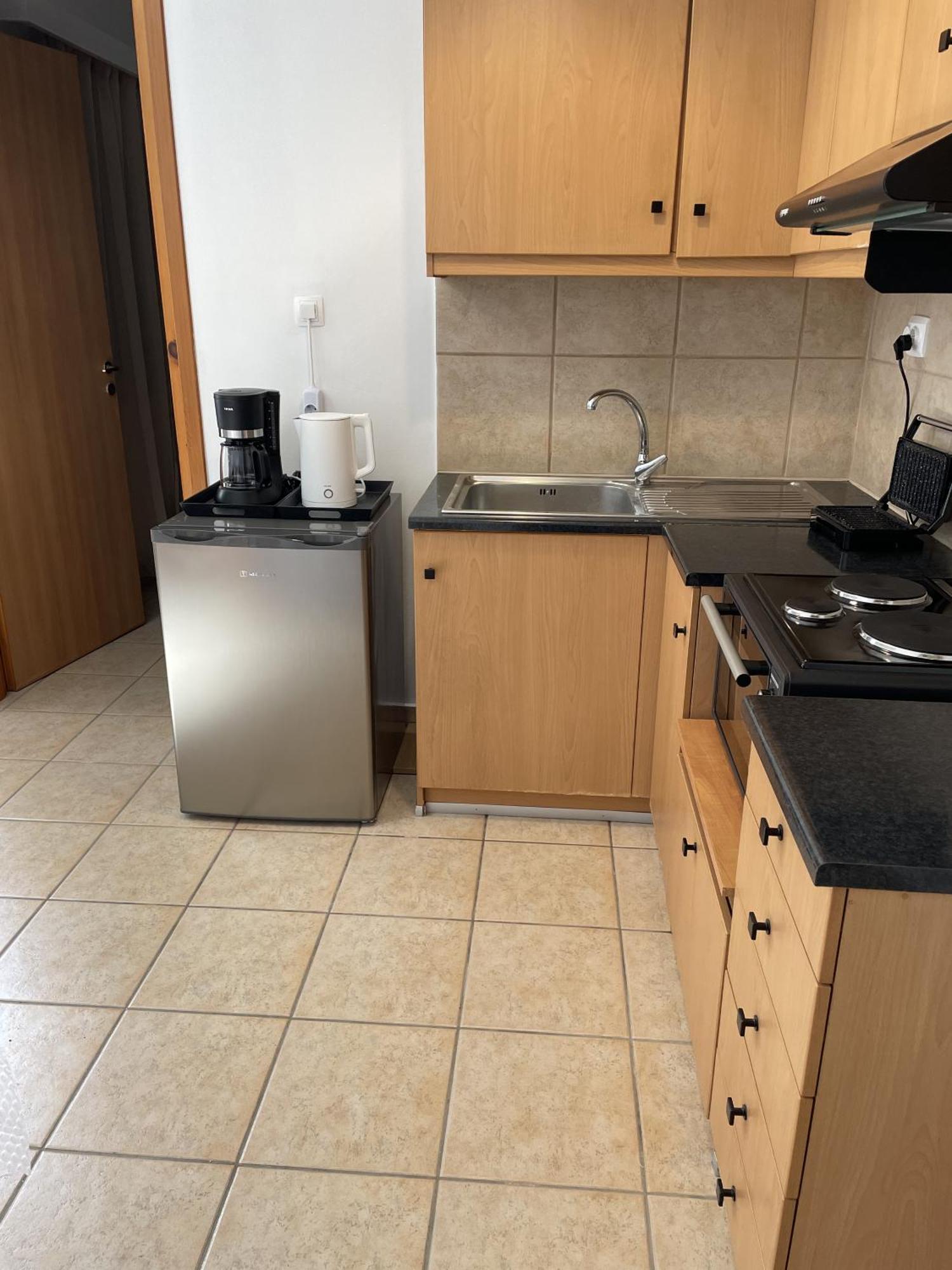 Mini Art Apartments Gerani  ภายนอก รูปภาพ