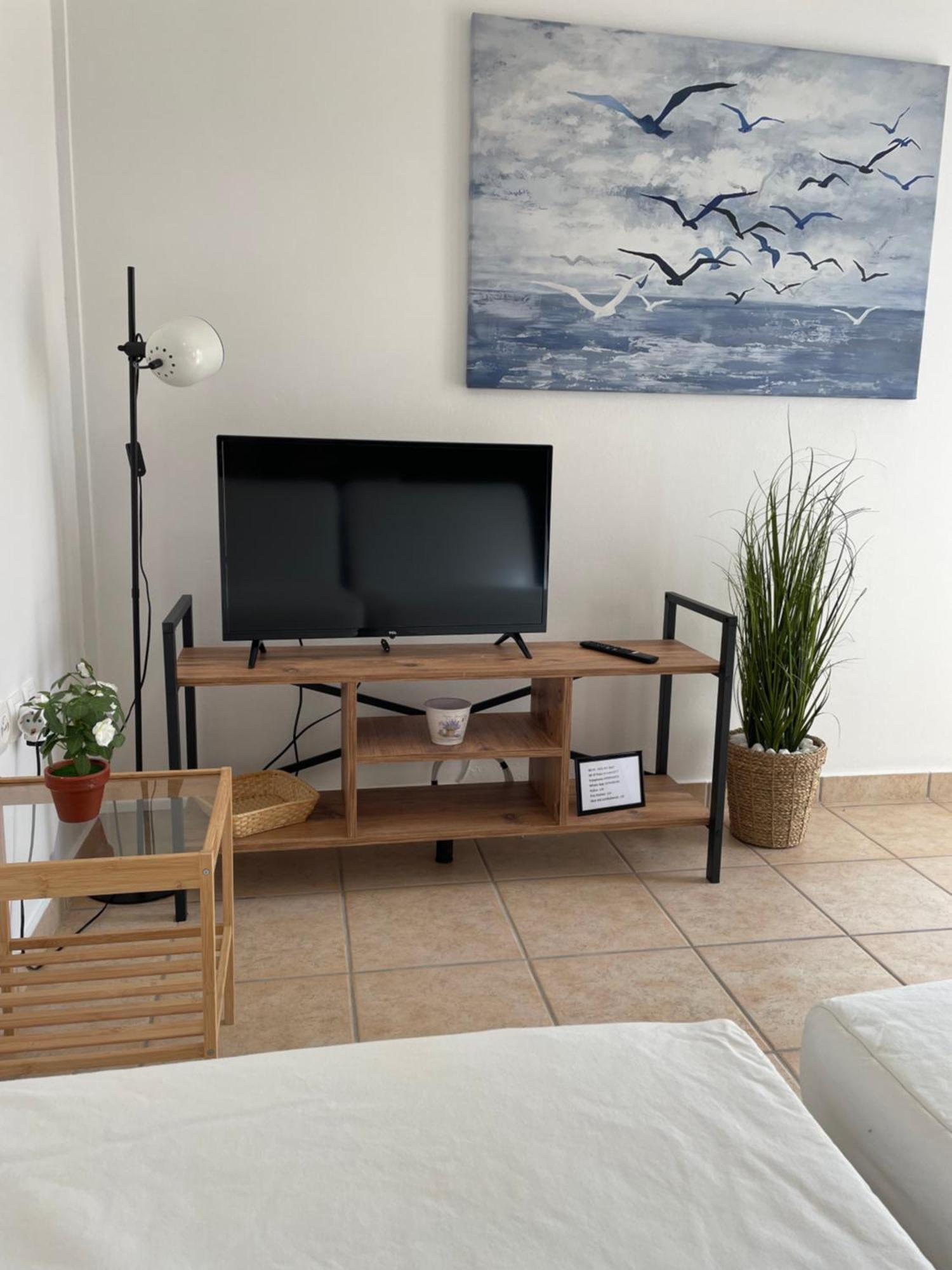 Mini Art Apartments Gerani  ภายนอก รูปภาพ